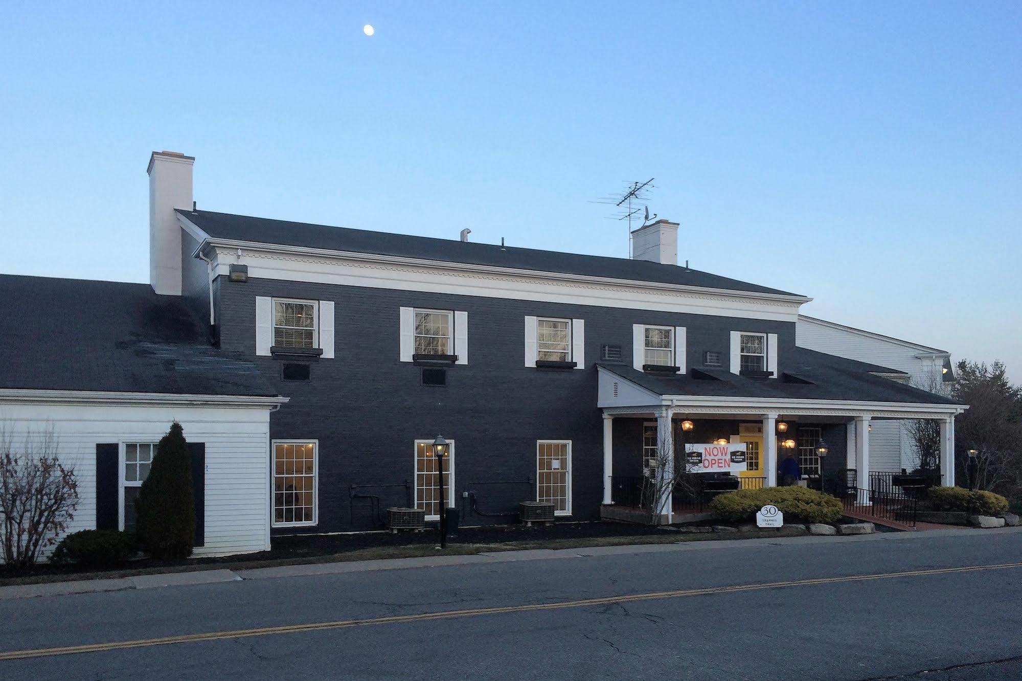 The Aurora Inn Hotel And Event Center Exterior foto